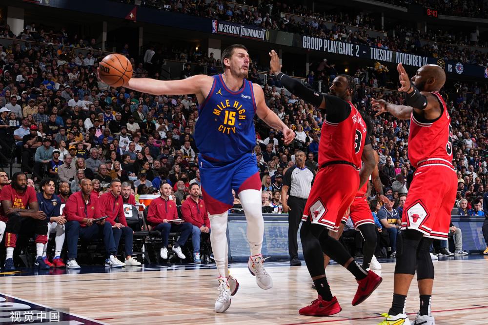 细腻控球与 细腻控球与